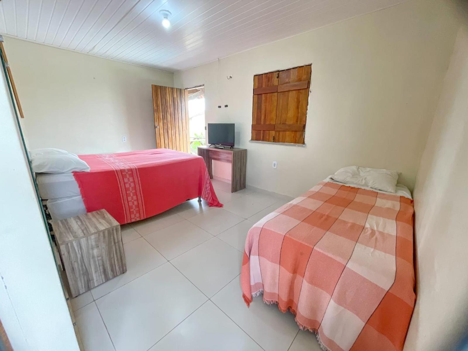 Camping E Pousada Tres Lagoas Hotell Luis Correia Exteriör bild