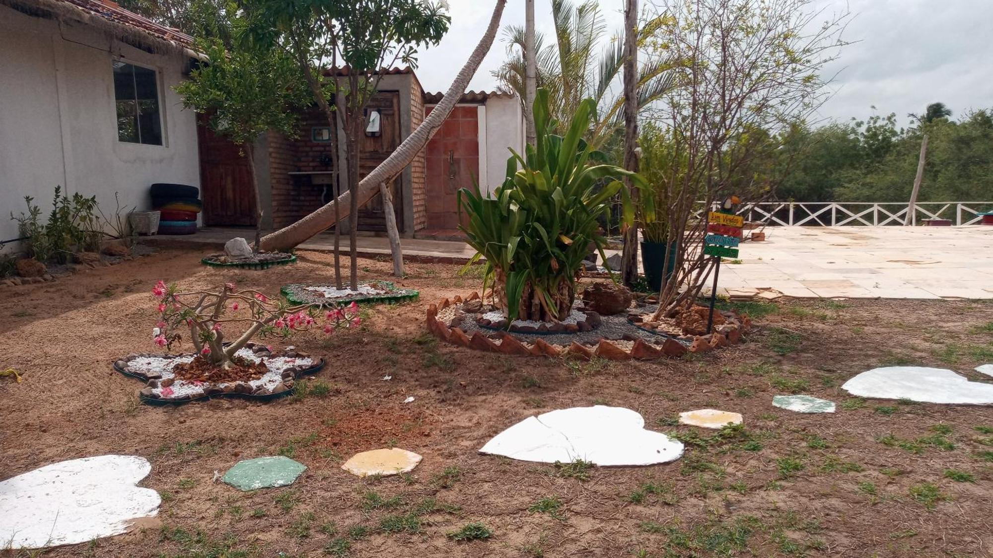 Camping E Pousada Tres Lagoas Hotell Luis Correia Exteriör bild