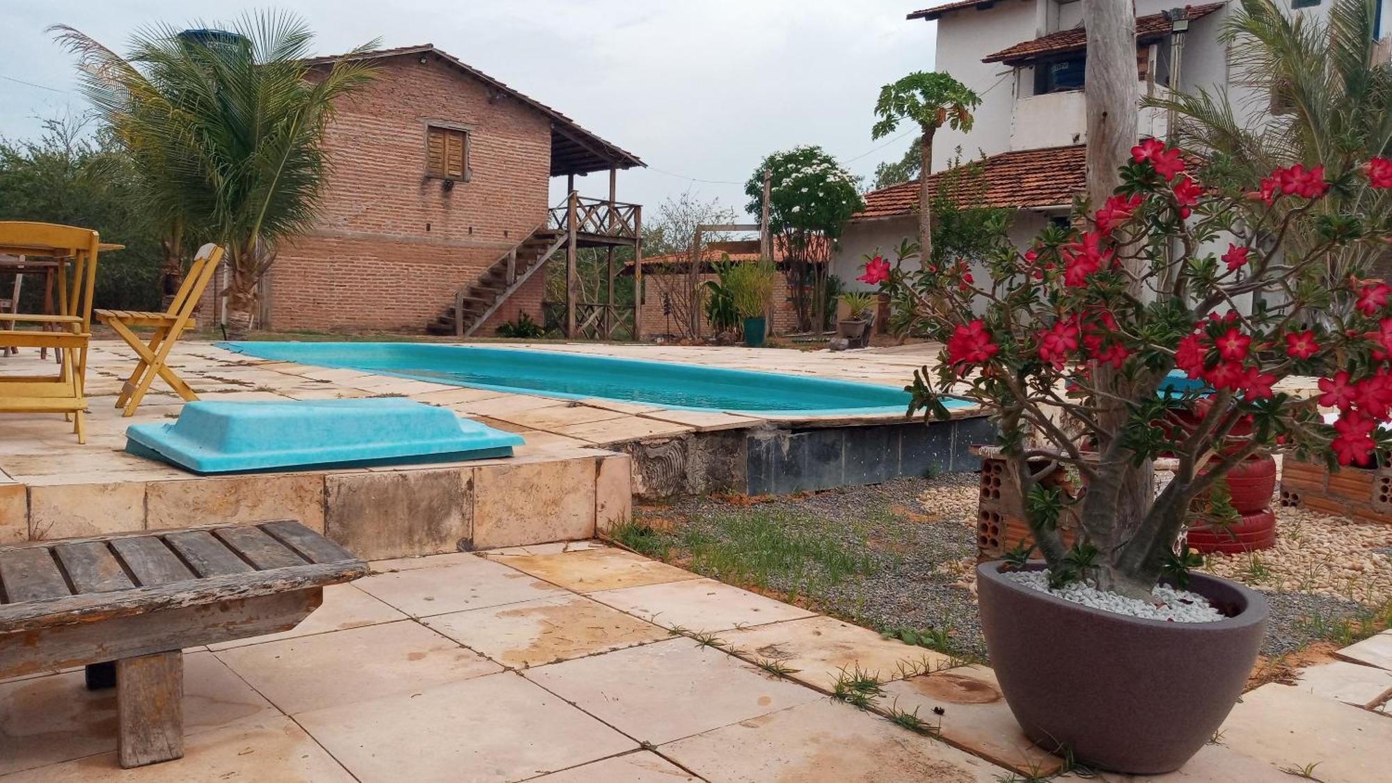 Camping E Pousada Tres Lagoas Hotell Luis Correia Exteriör bild